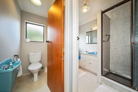 Photo of property in 98b Govett Avenue, Frankleigh Park, New Plymouth, 4310