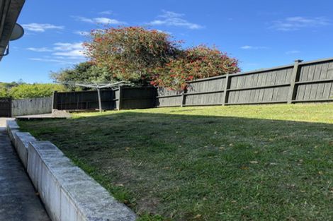 Photo of property in 1/30 Acacia Road, Torbay, Auckland, 0632