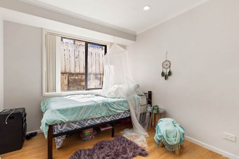 Photo of property in 37 Bellville Drive, Clendon Park, Auckland, 2103