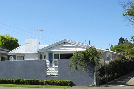 Photo of property in 13 Woodford Terrace, Ilam, Christchurch, 8053