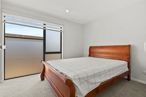 Photo of property in 61 Whai Hua Lane, Mangere Bridge, Auckland, 2022