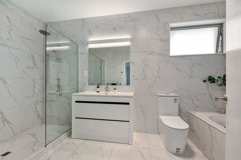 Photo of property in 3 Tararua Street, Massey, Auckland, 0614