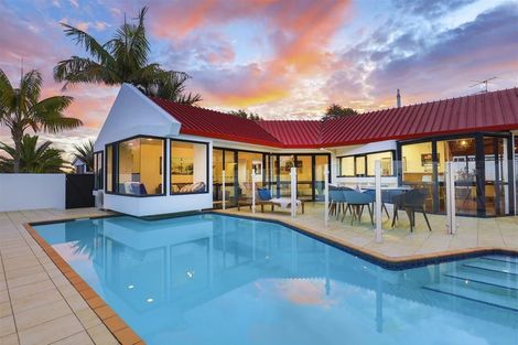 Photo of property in 20 Taitua Drive, Te Atatu South, Auckland, 0610