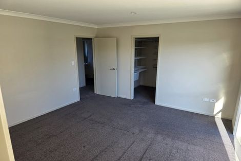 Photo of property in 6 Manganui Place, Te Awa, Napier, 4110