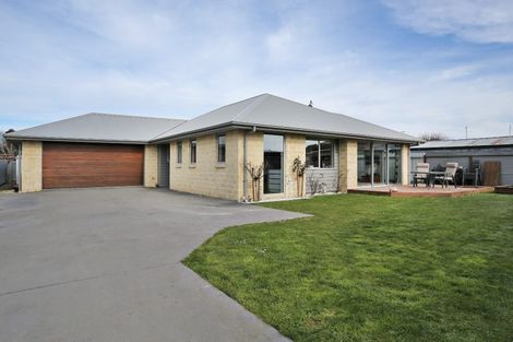 Photo of property in 61 Dome Street, Newfield, Invercargill, 9812