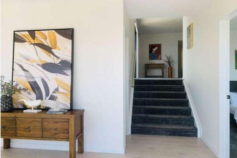 Photo of property in 7 Laurina Road, Sunnynook, Auckland, 0620