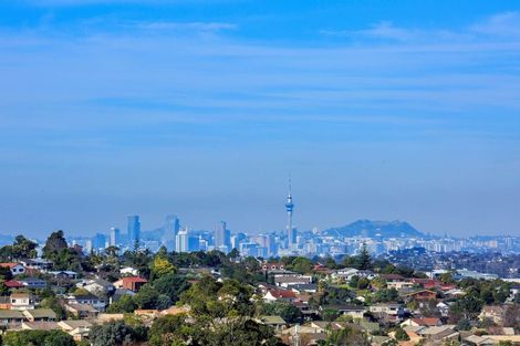 Photo of property in 32 Juniper Road, Sunnynook, Auckland, 0620