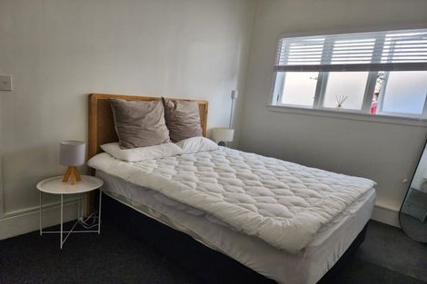 Photo of property in 2/24 West End Road, Herne Bay, Auckland, 1022