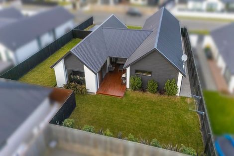 Photo of property in 12 Jag Way, Tinwald, Ashburton, 7700