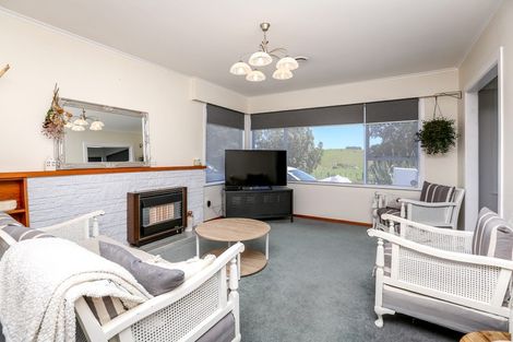 Photo of property in 185 Omata Road, Blagdon, New Plymouth, 4310
