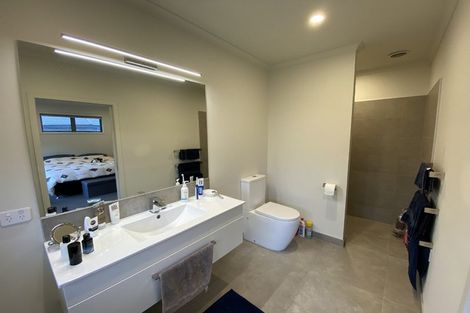 Photo of property in 17 Pelorus Avenue, Poraiti, Napier, 4112