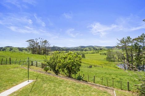 Photo of property in 158 Waiteitei Road, Wellsford, 0974