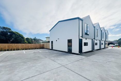 Photo of property in 4/12 Trist Place, Edgeware, Christchurch, 8013