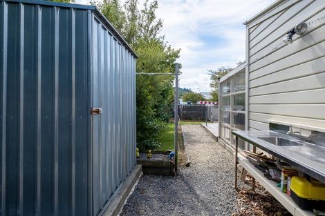 Photo of property in 47 Kent Street, Picton, 7220