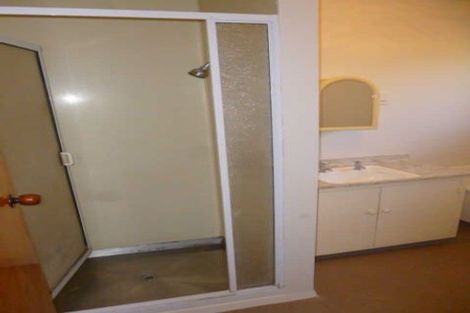 Photo of property in 2/132 Hay Street, Bromley, Christchurch, 8062