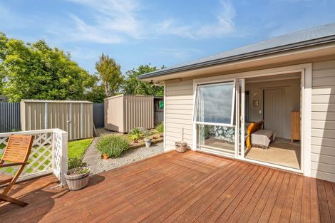 Photo of property in 12 Rexwood Estate, Carterton, 5713