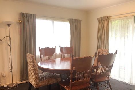 Photo of property in 4 Baltic Place, Goodwood Heights, Auckland, 2105