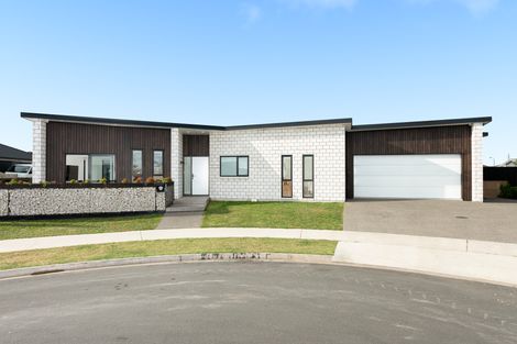 Photo of property in 23 Kanono Close, Papamoa Beach, Papamoa, 3118