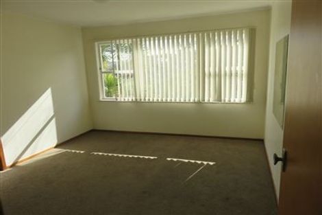 Photo of property in 809 Beach Road, Browns Bay, Auckland, 0630