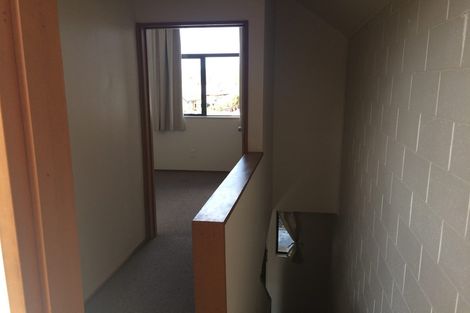 Photo of property in 2/30 Picton Avenue, Riccarton, Christchurch, 8011