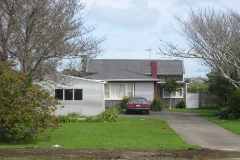 Photo of property in 67 Leslie Street, Waitara, 4320