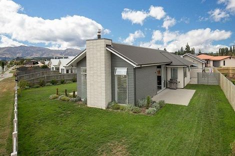 Photo of property in 91 Frye Crescent, Albert Town, Wanaka, 9305