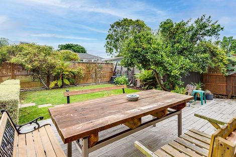 Photo of property in 17b Nelson Crescent, Napier South, Napier, 4110
