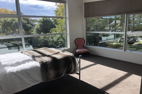 Photo of property in 62 Dyers Pass Road, Cashmere, Christchurch, 8022