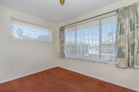 Photo of property in 62 Kathleen Crescent, Hornby, Christchurch, 8042