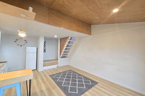 Photo of property in 9/408 The Esplanade, Island Bay, Wellington, 6023