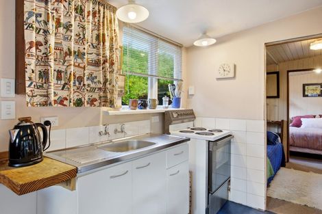 Photo of property in 3 Esplanade, Warrington, Waikouaiti, 9471
