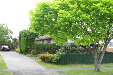 Photo of property in 32a Kindergarten Drive, Conifer Grove, Takanini, 2112