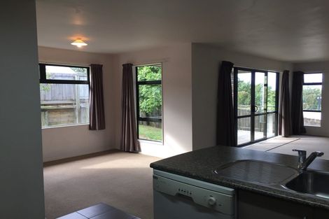 Photo of property in 302b Triangle Road, Massey, Auckland, 0614