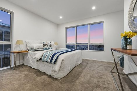 Photo of property in 6a Kaimai Avenue, Massey, 0614