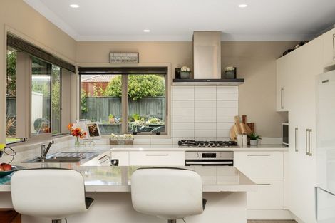 Photo of property in 10 Sunnybrooke Close, Welcome Bay, Tauranga, 3112