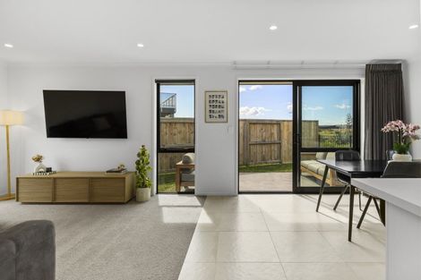 Photo of property in 51 Maru Terrace, Wharewaka, Taupo, 3330