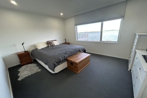 Photo of property in 2/51 Dive Crescent, Tauranga, 3110