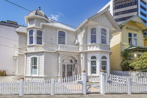 Photo of property in 18 Portland Crescent, Thorndon, Wellington, 6011