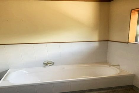 Photo of property in 171a Broderick Road, Johnsonville, Wellington, 6037