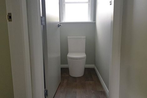 Photo of property in 98 Melbourne Road, Island Bay, Wellington, 6023