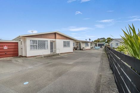 Photo of property in 2/104 Alma Road, Gonville, Whanganui, 4501