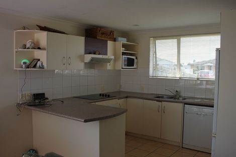 Photo of property in 12 Chayward Place, Mangere, Auckland, 2022