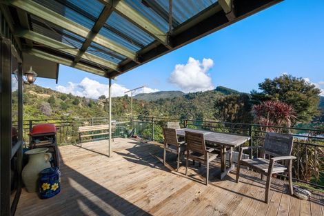 Photo of property in 2067 Kenepuru Road, Te Mahia, Picton, 7282