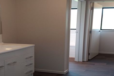 Photo of property in 115 Nixon Road, Taupaki, Henderson, 0782