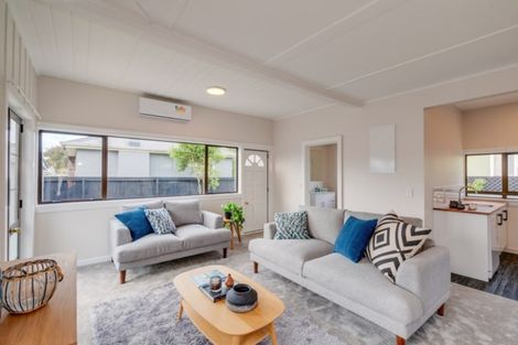 Photo of property in 20 Effingham Street, North New Brighton, Christchurch, 8083