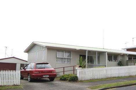Photo of property in 4a Annandale Street, Lynmouth, New Plymouth, 4310