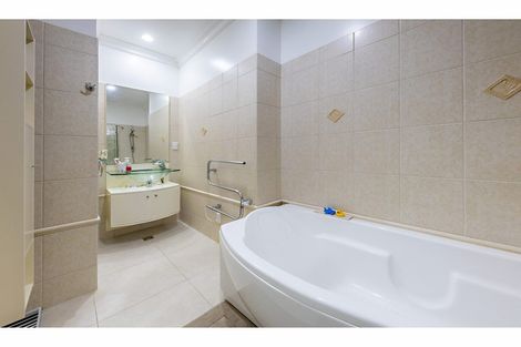 Photo of property in 8/126 Stancombe Road, Flat Bush, Auckland, 2016