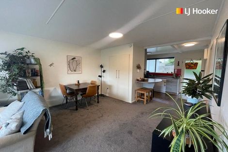 Photo of property in 2/84 Warrender Street, North Dunedin, Dunedin, 9016