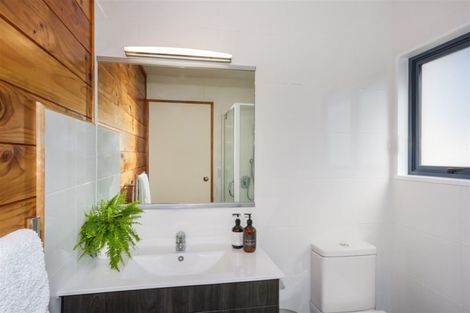 Photo of property in 24 Knight Lane, Pukekohe, 2678