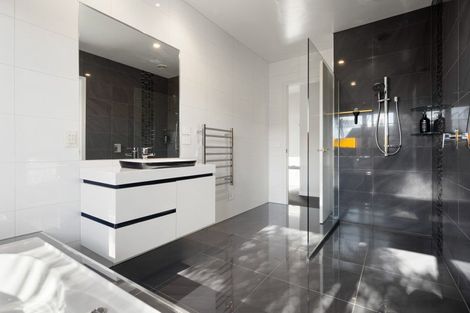 Photo of property in 77 Baxter Michael Crescent, Cambridge, 3434